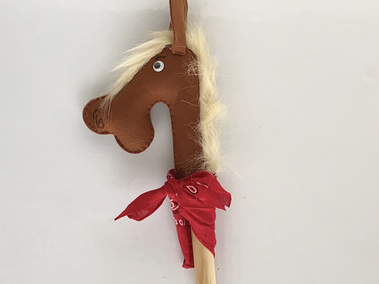 DIY Horse Stick Spoonful of Joy